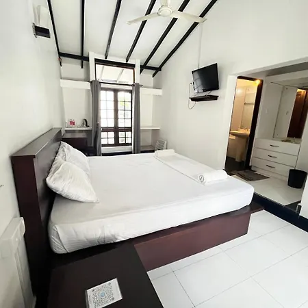 Lavinia Villa-3